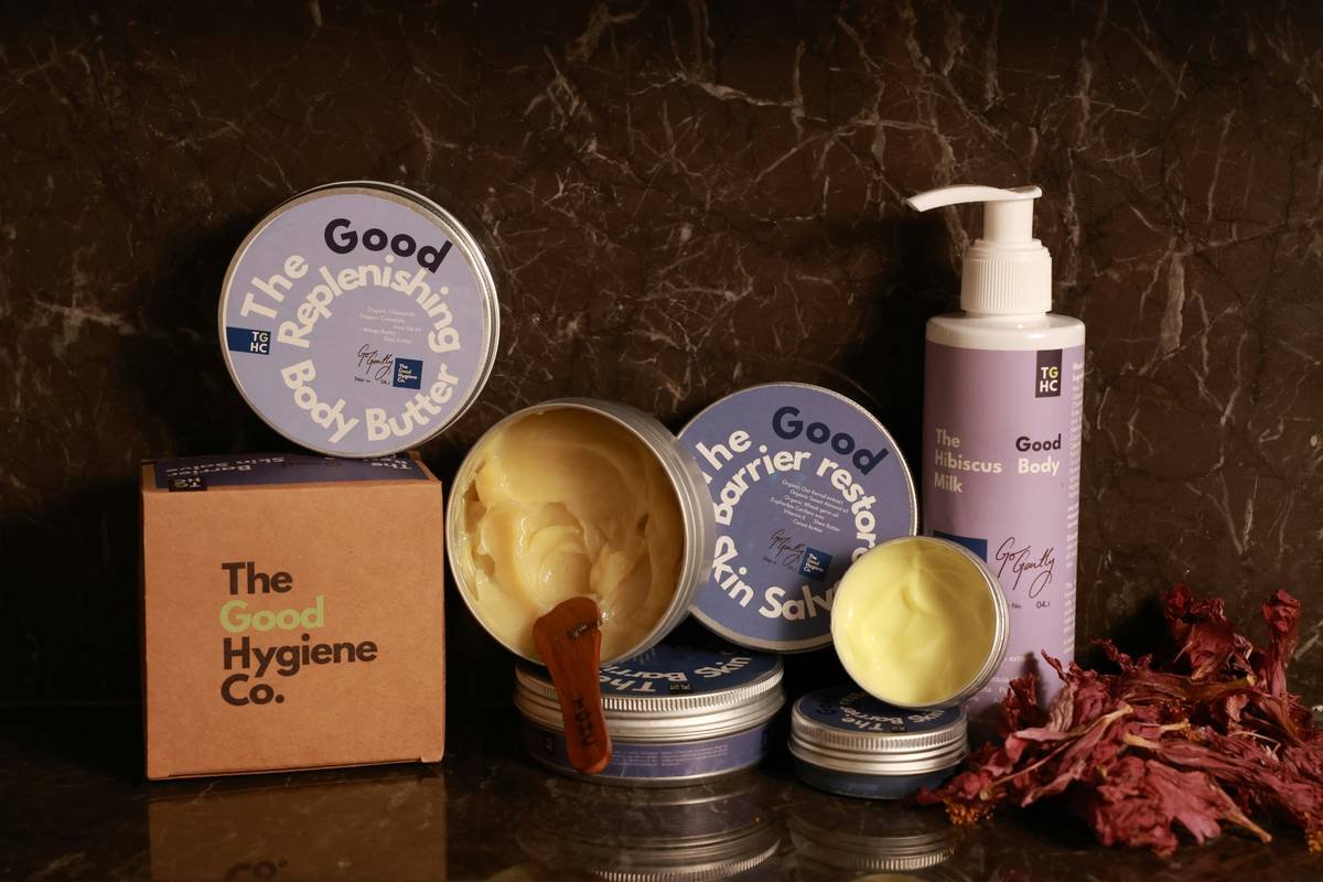 Chart showing top 5 cosmetic allergens: fragrance, preservatives, botanicals, dyes, and lanolin