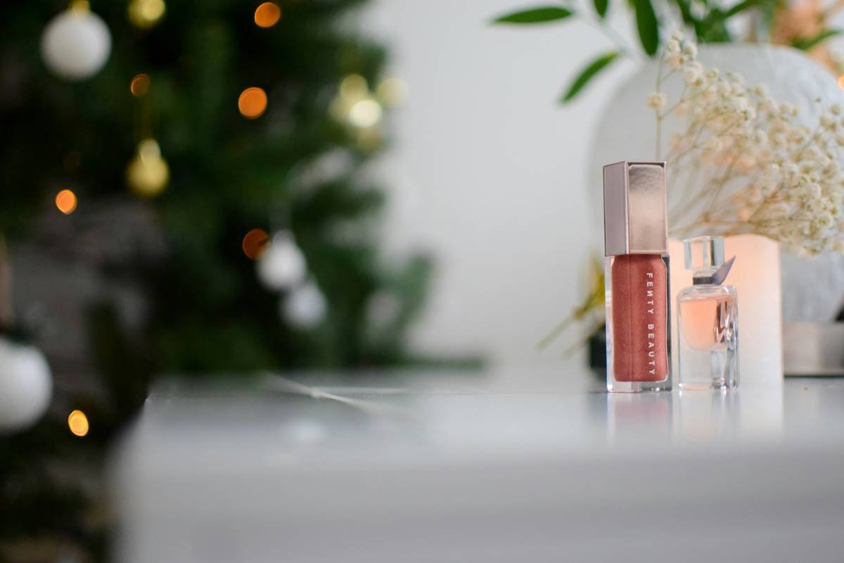 Why Your Makeup Breaks You Out—And How to Switch to Truly Allergy Free Cosmetics
